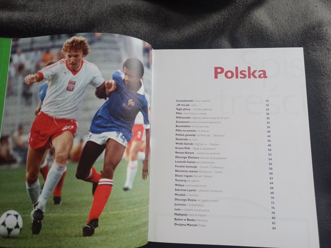 Książka- ,,Futbol-historie prawdziwe" wyd.OLESIEJUK