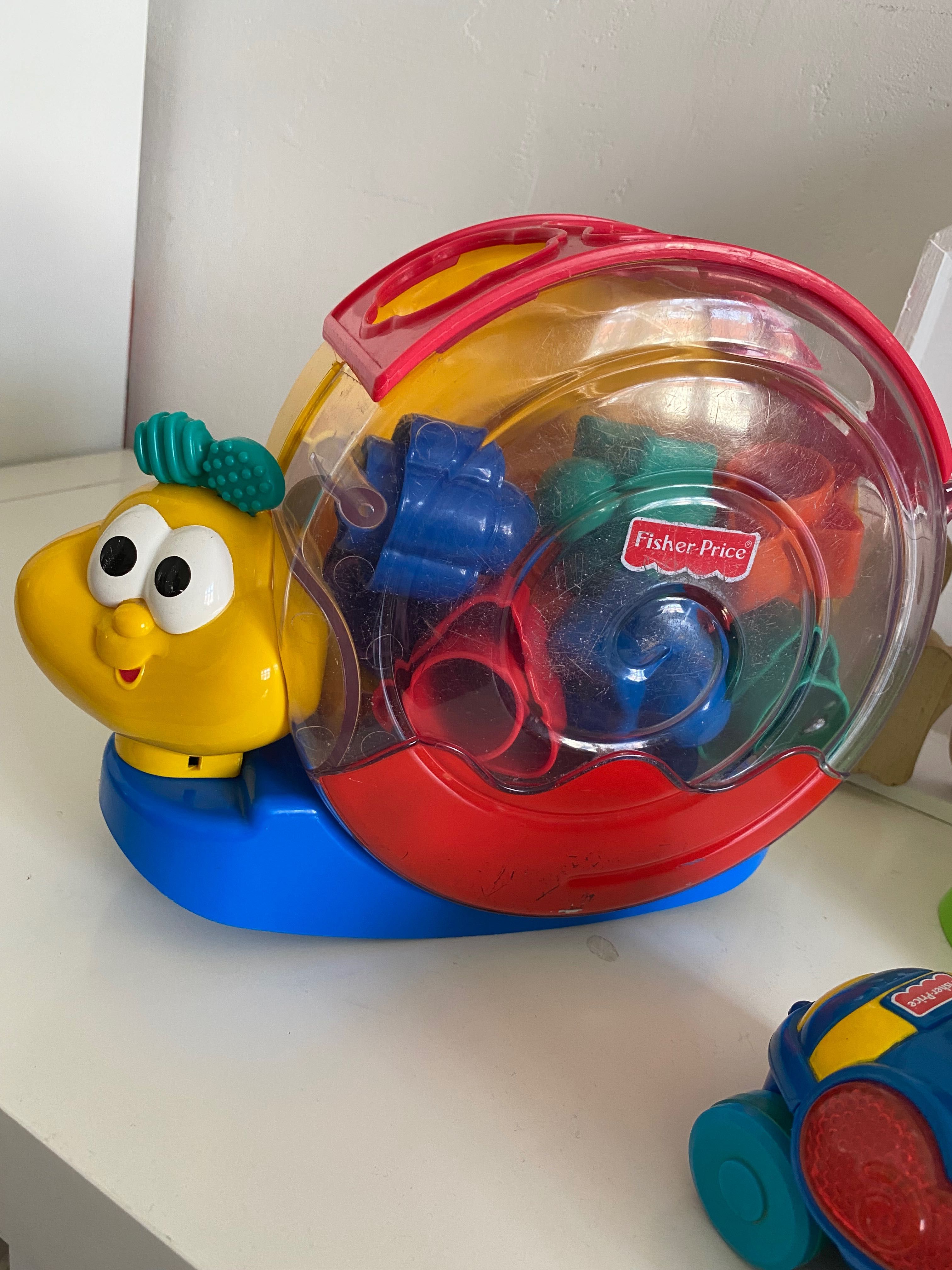 Zabawki Fisher Price , piesek Bebo