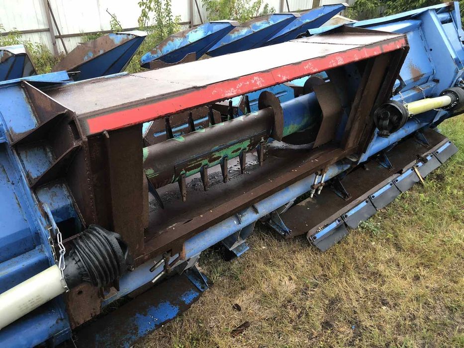 Жатка КМС-8, кукурудзяна жниварка на комбайн КЕЙС, CASE 2388, 2010 р.