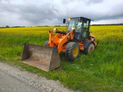 Cat 908h ładowarka 2012 rok 2400 mtg