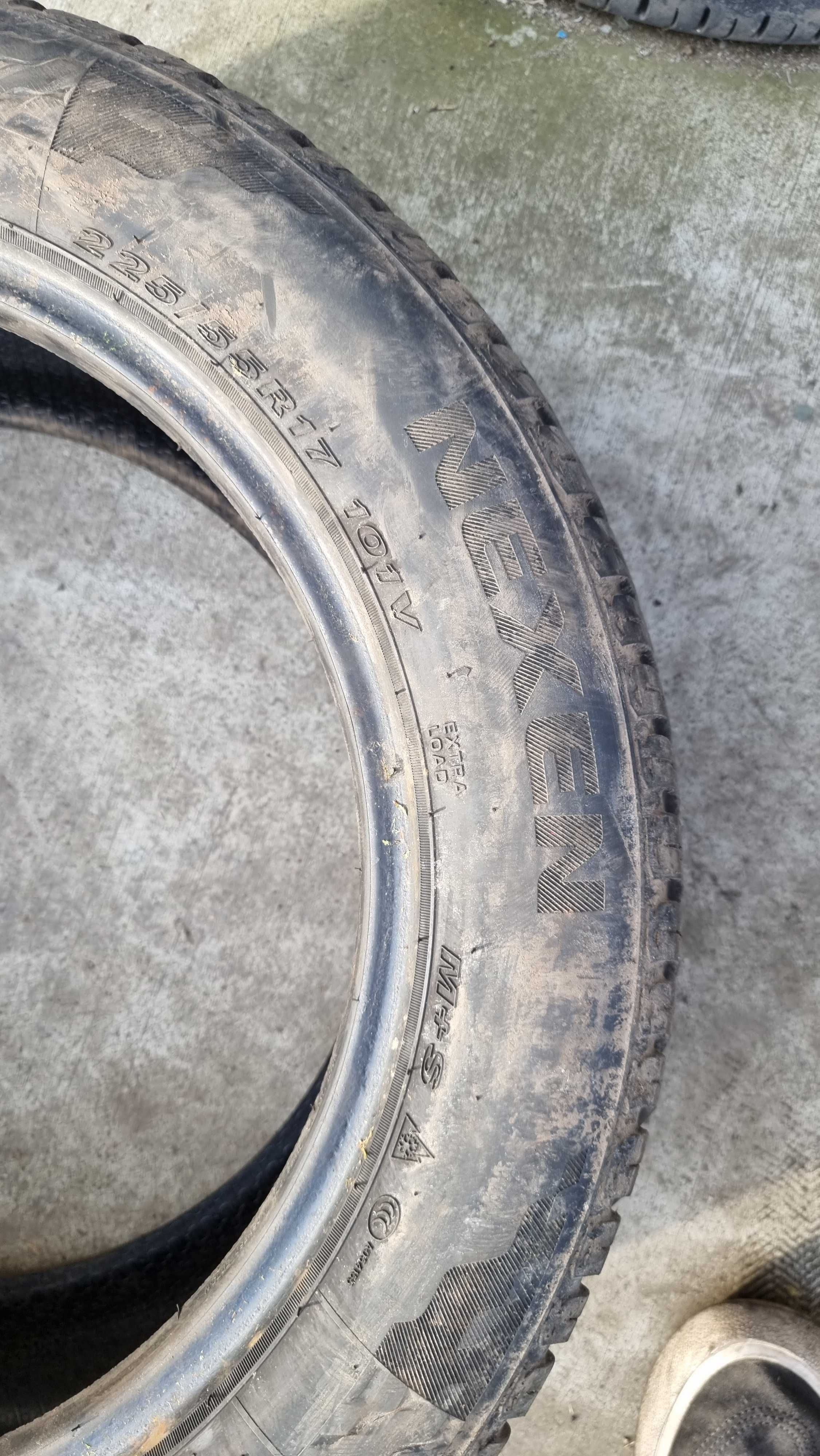 Opona 225/55/17 2022 r. Nexen N'Blue 4 Season DOT 0622 6,6 mm