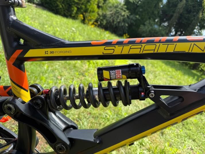 Bergamont straitline 8.0 DH 2015 rama L