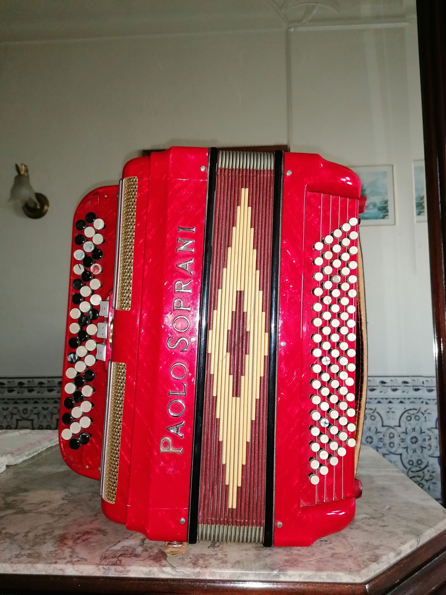 Acordeon Paolo Soprani 80 baixos