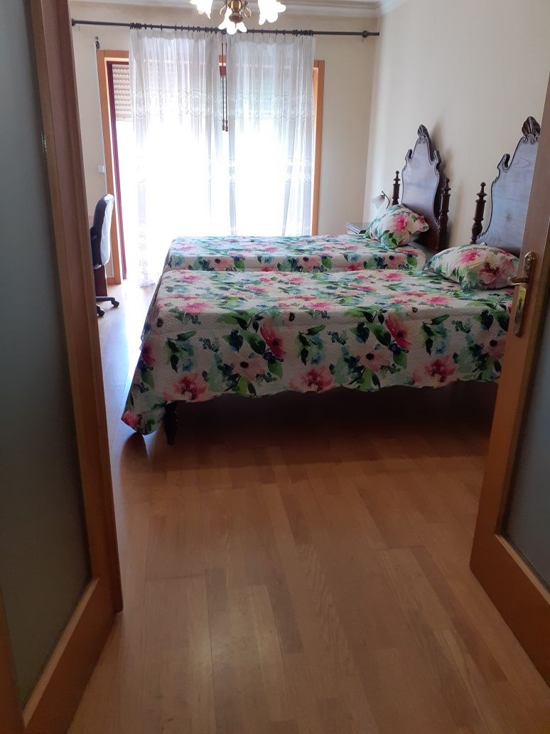 Quarto para 1 ou 2 meninas