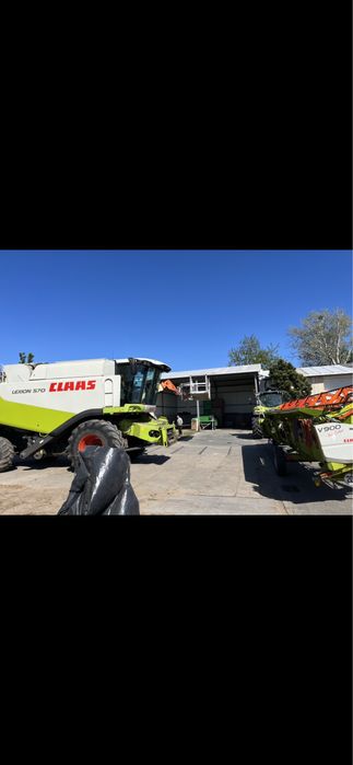 Claas lexion 570  v900