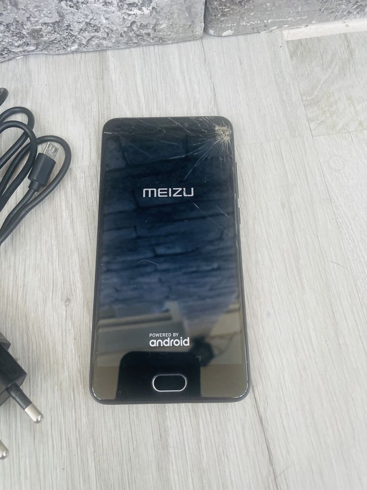 Смартфон Meizu M6 (M711H) 2/16Gb