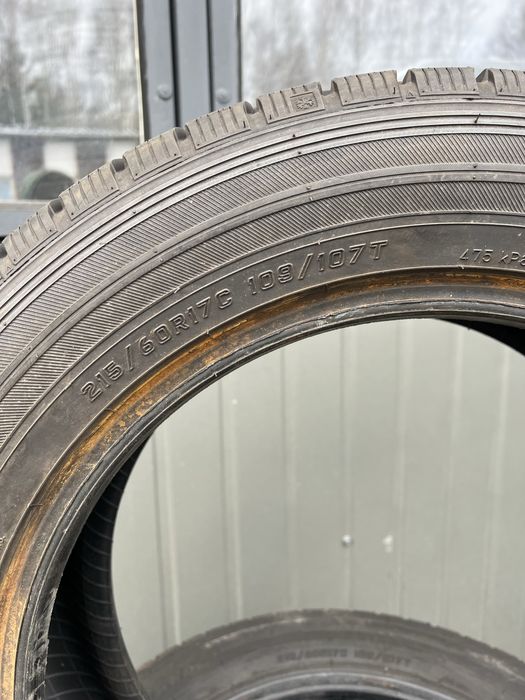 Зимові шини 215/60/17С 109/107Т Falken EuroWinter Van01