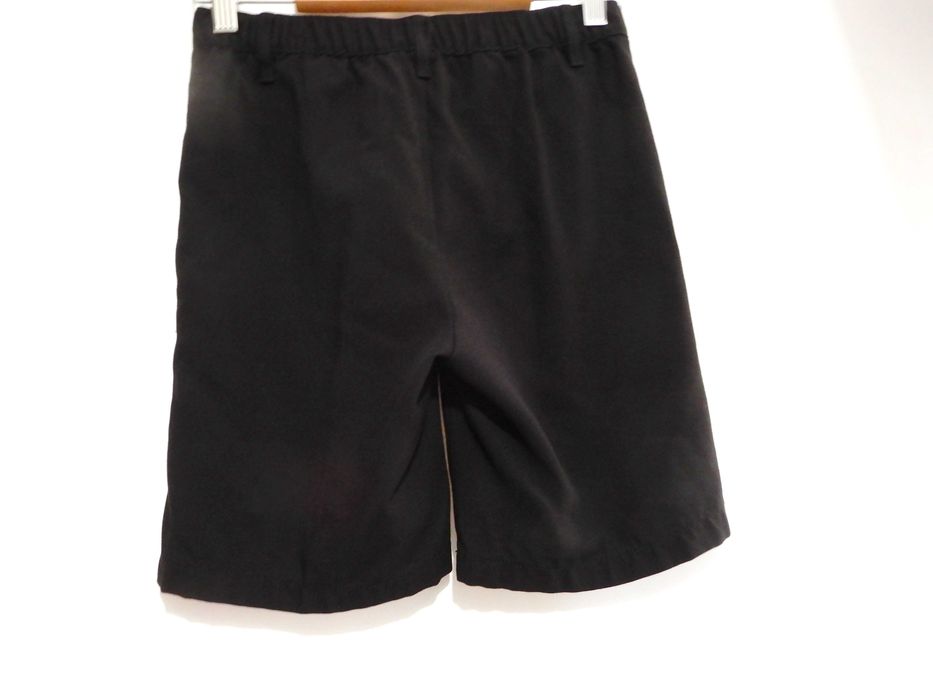 Spodnie spodenki krótkie szkolne eleganckie czarne 140