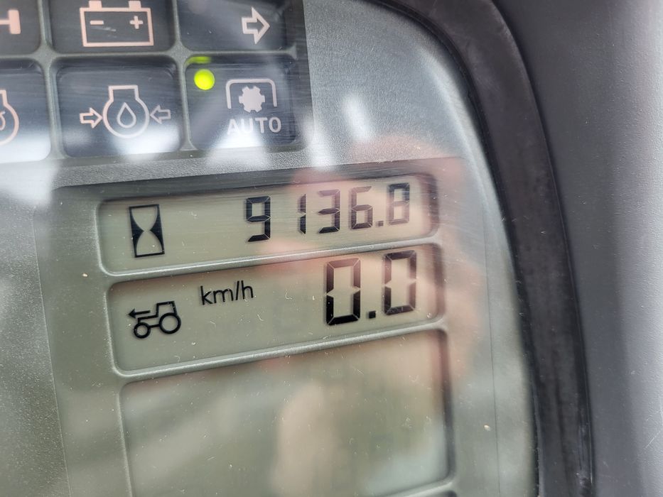 DEUTZ FAHR Agrotron M620  sprowadzony nowe opony