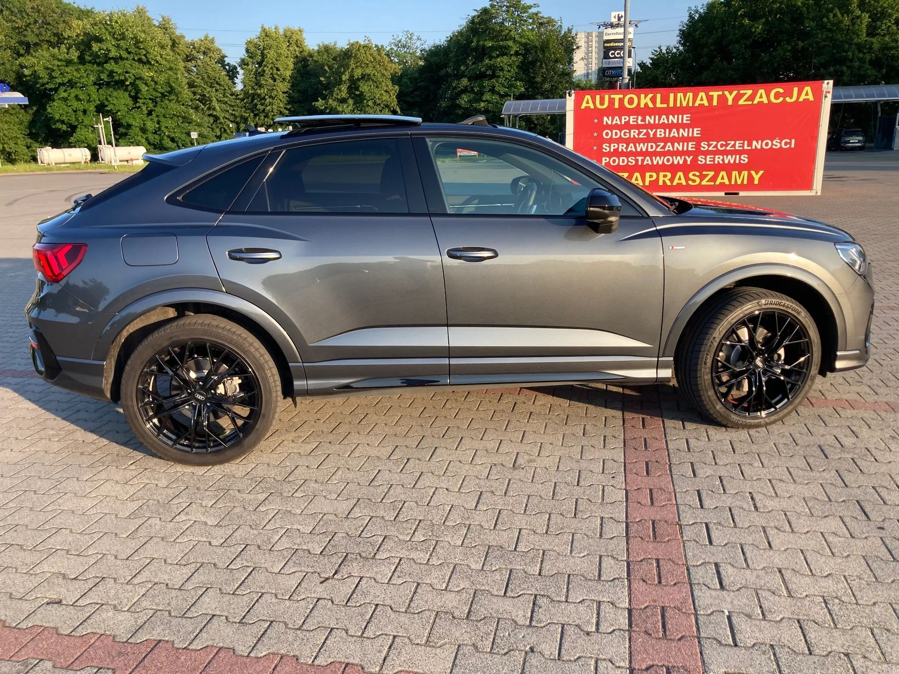 Audi Q3 Hybryda Samochód Jak Nowy