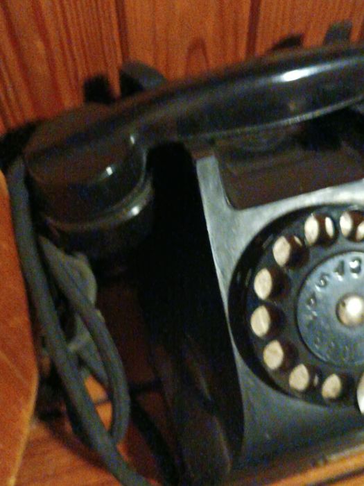 Zabytkowy telefon 1940 z ruchomą tarczą oryginalny