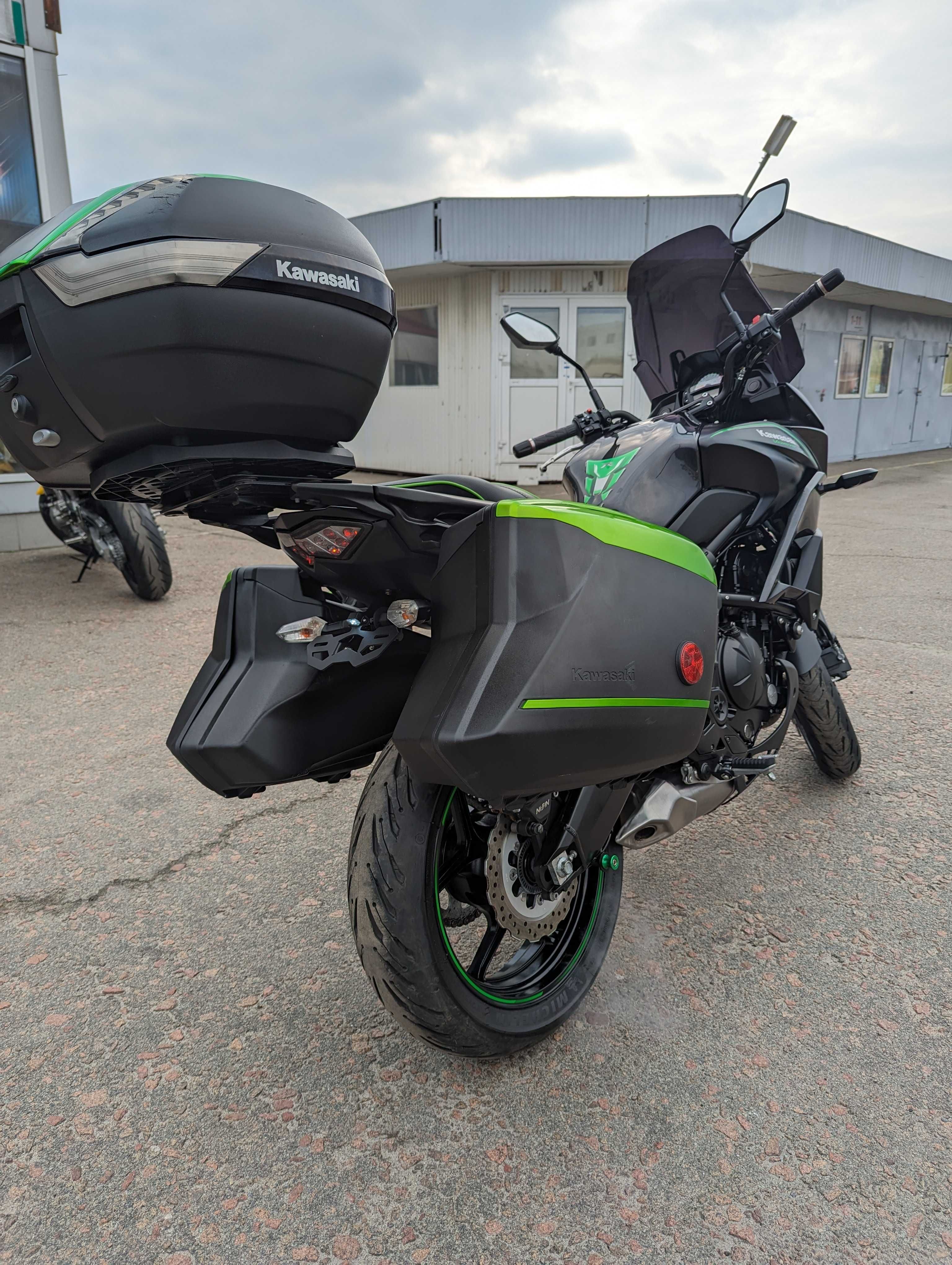 Мотоцикл Kawasaki Versys 650 ABS MoToBaZa