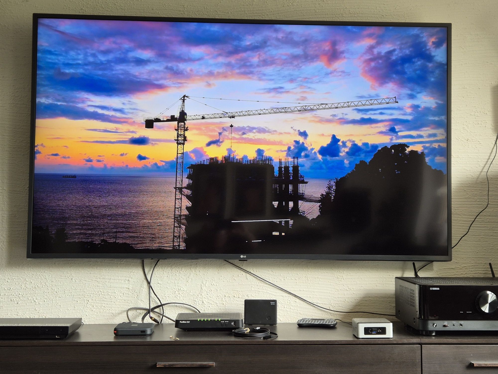 Tv LG  -LED 70 cali, 4 K,smart
