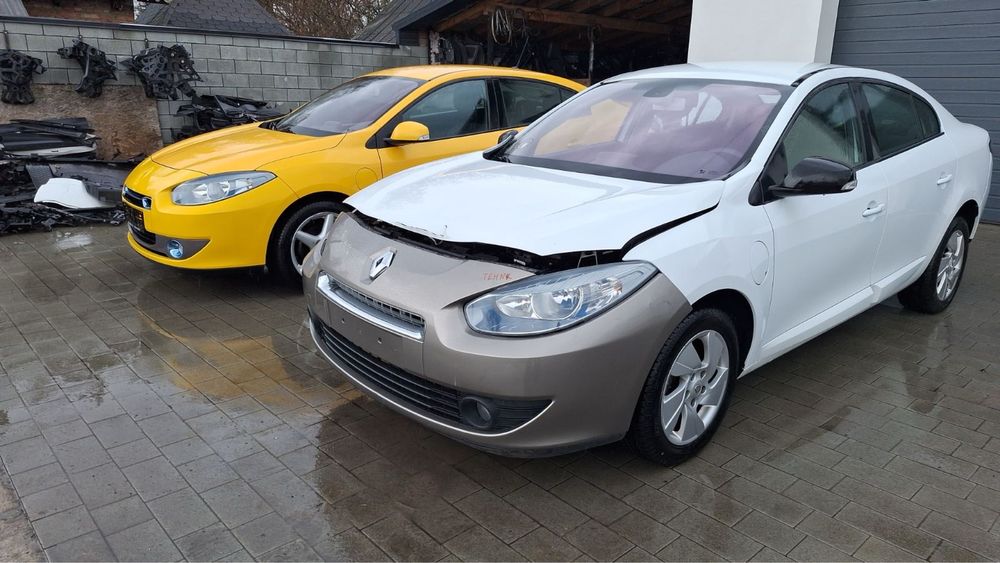Шрот розбірка запчастини запчасти Renault Fluence ZE Флюєнс