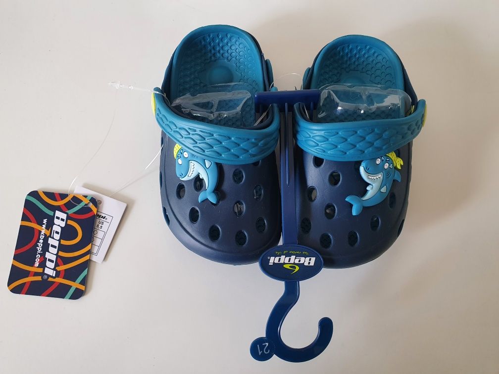 Socas/crocs beppi tam. 21 NOVAS