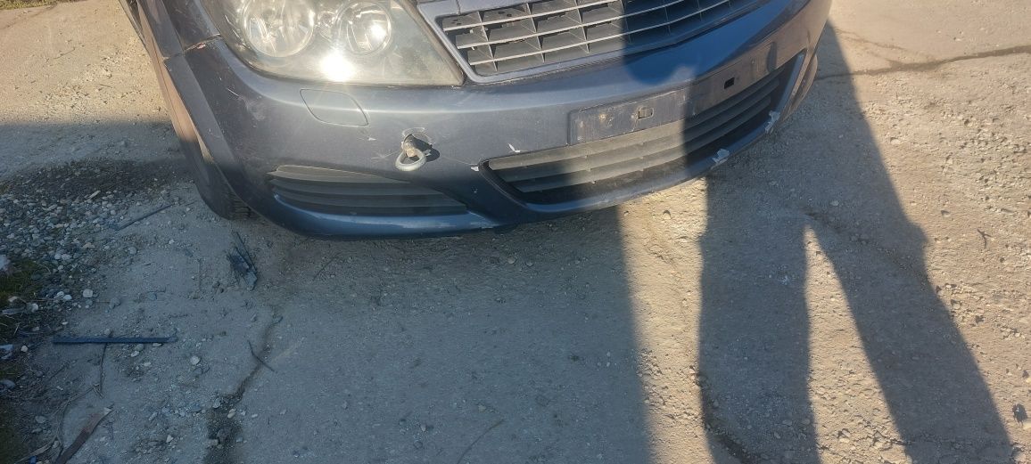 Zderzak przedni opel Astra h gtc