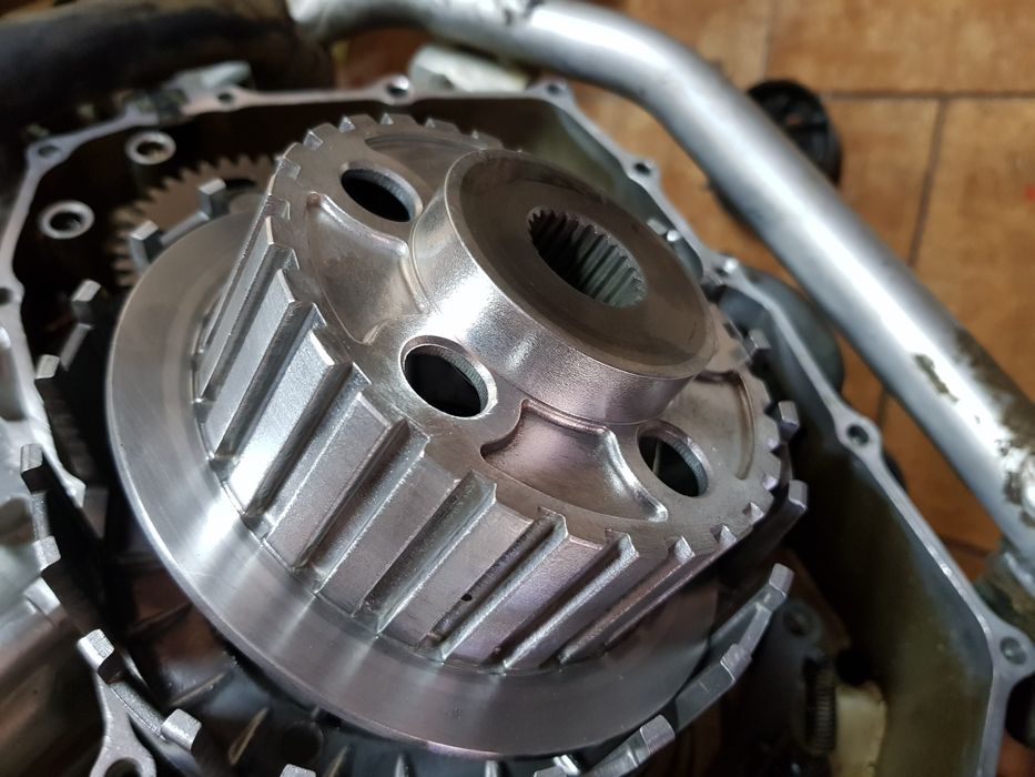 Kosz sprzęgła Honda Afrika Twin XRV 750