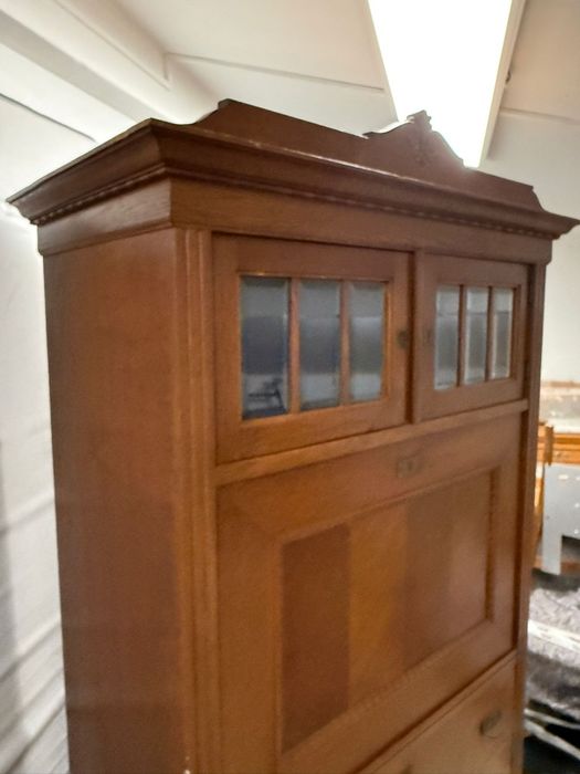 Móvel secretária anos 30