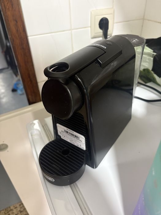 Vendo maquina de café nespresso