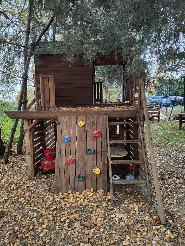 Domek drewniany plac zabaw dla dzieci , duży,   ścianka, zjeżdżalnia