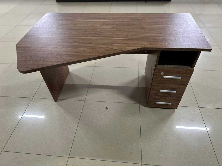 Стіл для офісу 140×80×75 см