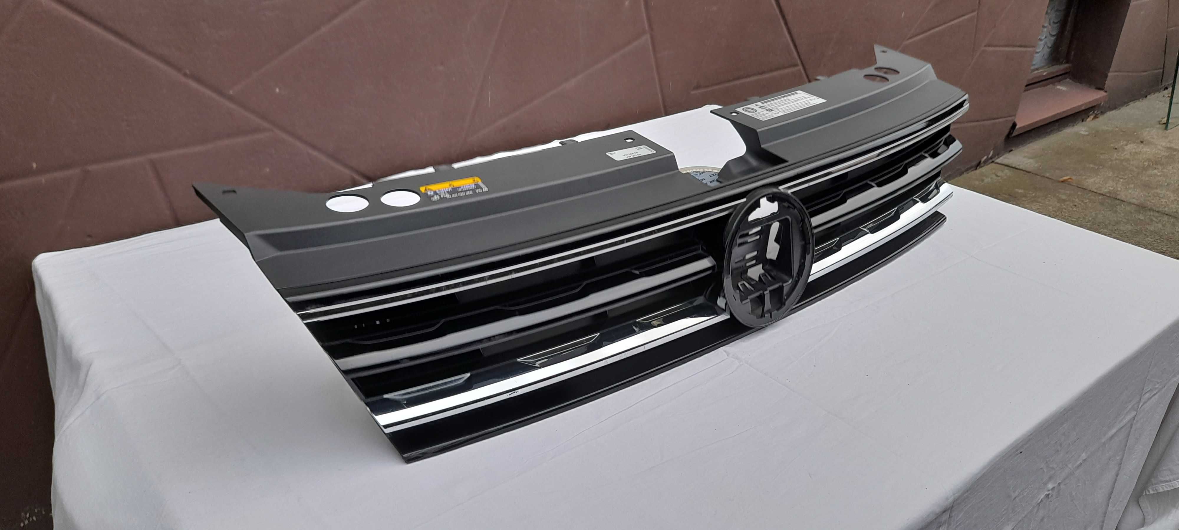 Atrapa Grill VW Tiguan II  5NA   5NN
