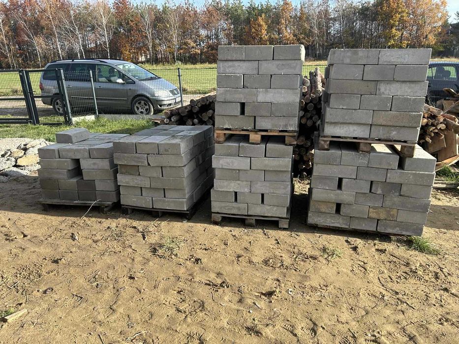 Bloczek fundamentowy