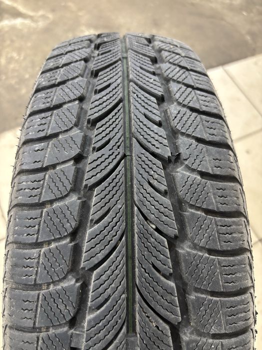 Продам Шини A PLUS