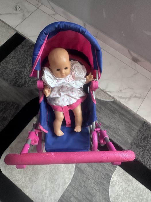 Коляска для кукол