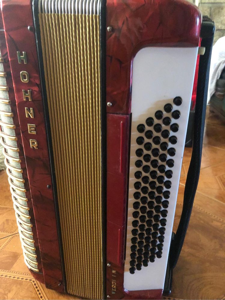 Acordeão Hohner Verdi