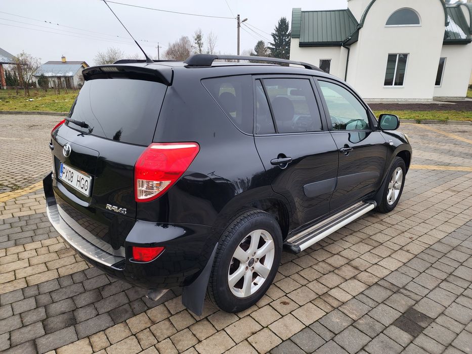 Toyota Rav4 2.2 diesel 2009рік ІДЕАЛ