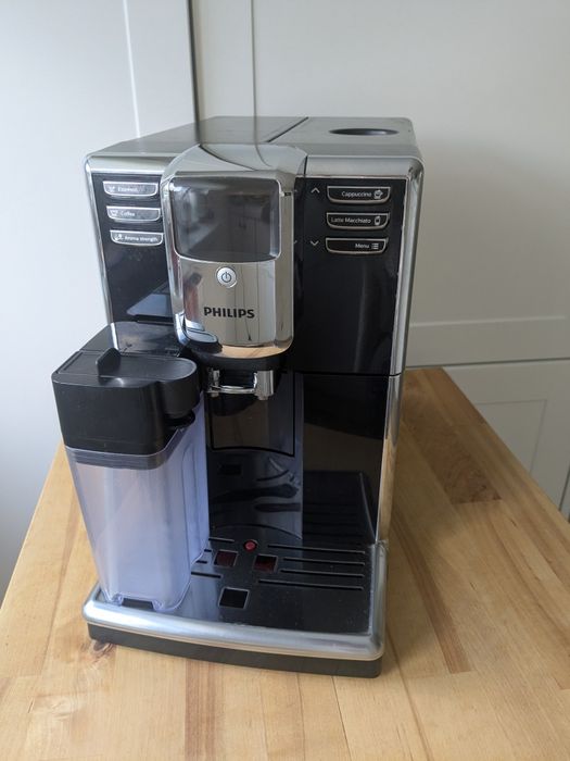 Express do kawy Philips EP 5360 automatyczny ciśnieniowy ze spieniacze