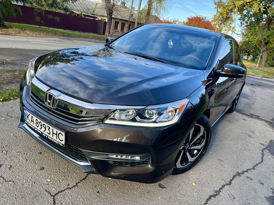 Honda Accord 2015 Automat