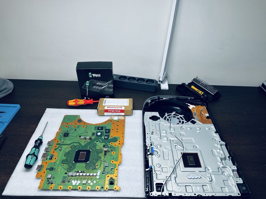 Naprawa/Serwis/komputery/laptopy/telefony/drukarki/konsole
