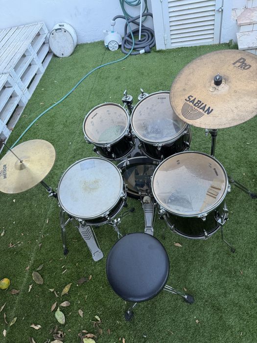 Bateria Acústica Yamaha Gigmaker Completa