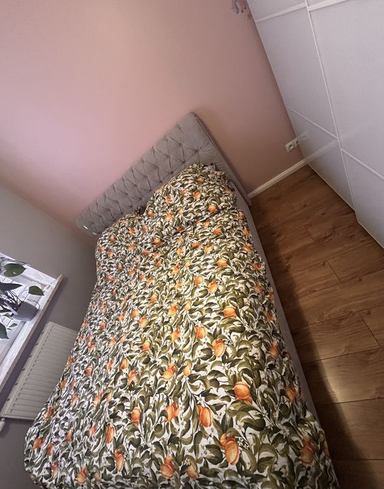 Sprzedam stelaz lozko tapicerowane 160/200