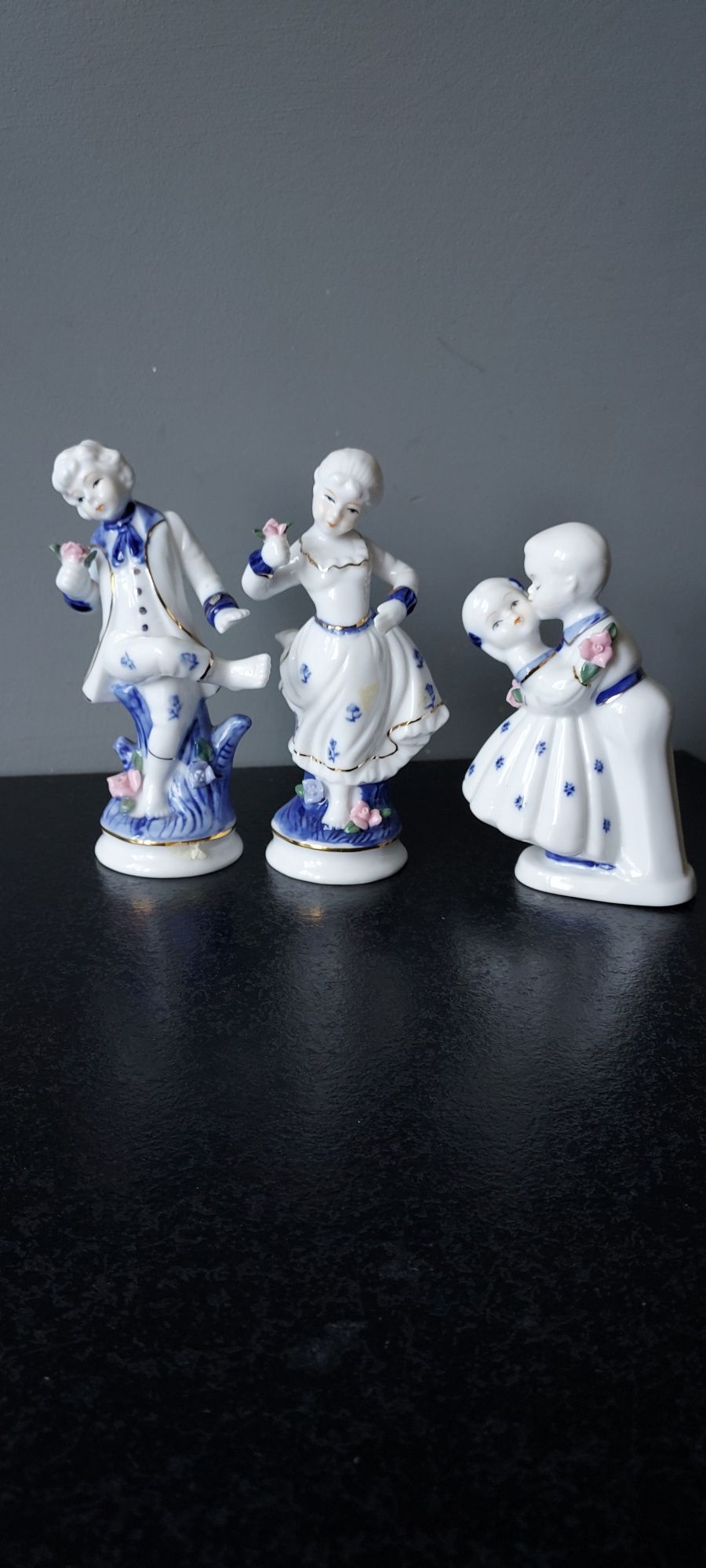 Zestaw figurek porcelanowych 3 szt