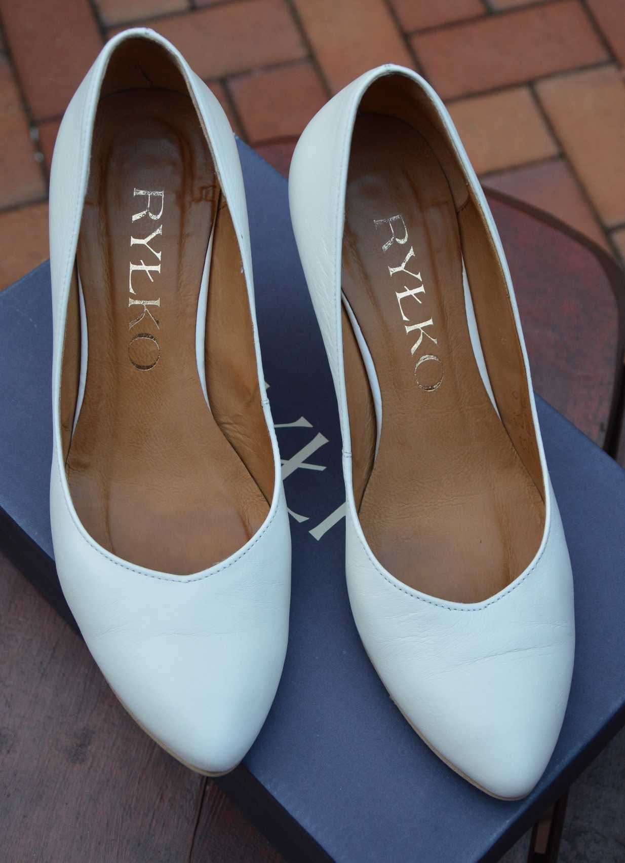 Buty Ślubne Ryłko skórzane rozm. 38
