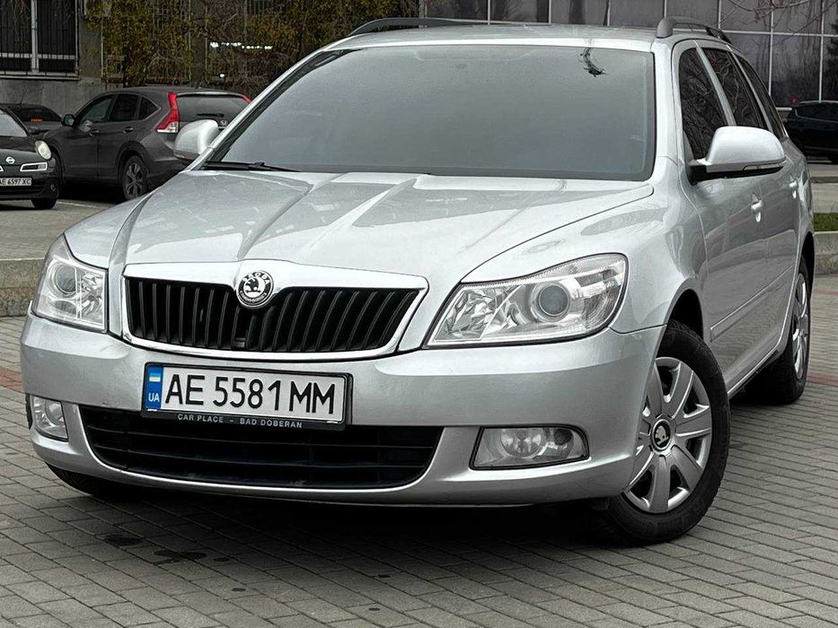 Шкода Октавия A5 FL 1,6 Універсал 2009 Рестайлинг 2 поколение
