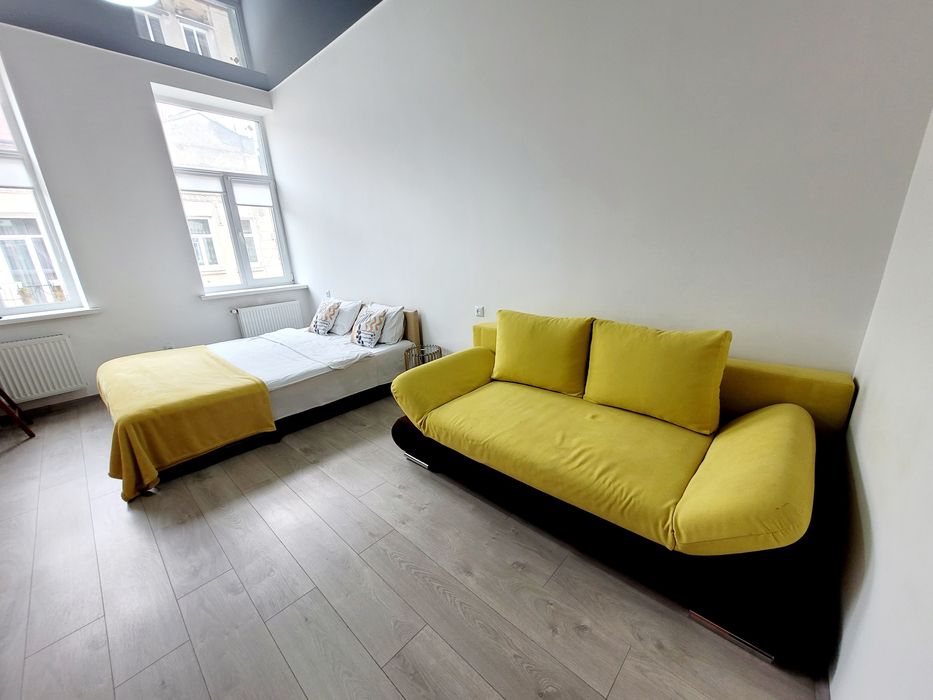 Подобово в. Перова, поруч ЖД, Городоцька, Шевченка, центр.