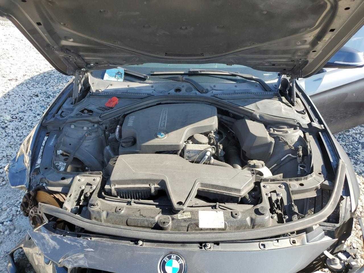 В дорозі BMW 3 F30 320I 2016