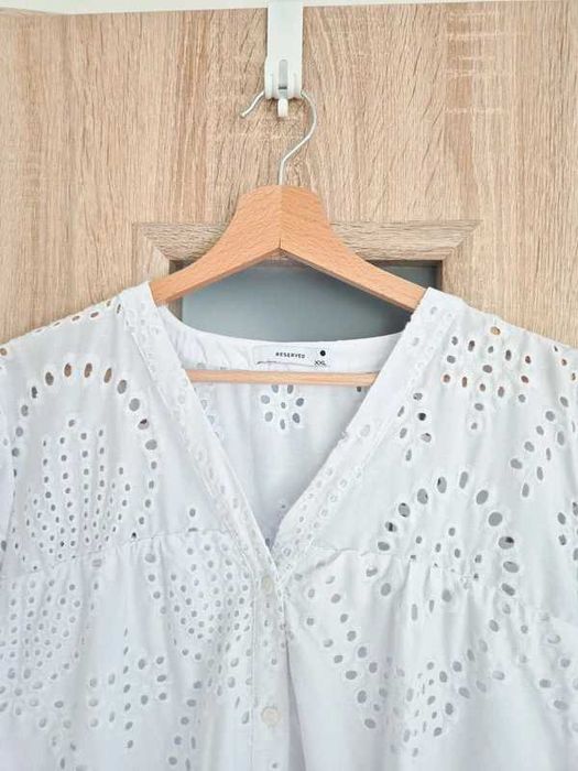 Biała ażurowa sukienka Reserved 44 XXL 42 XL