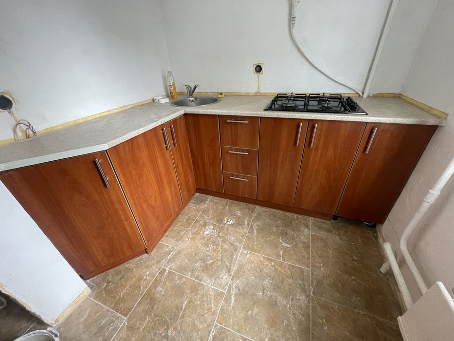 Кухонная мебель б/у