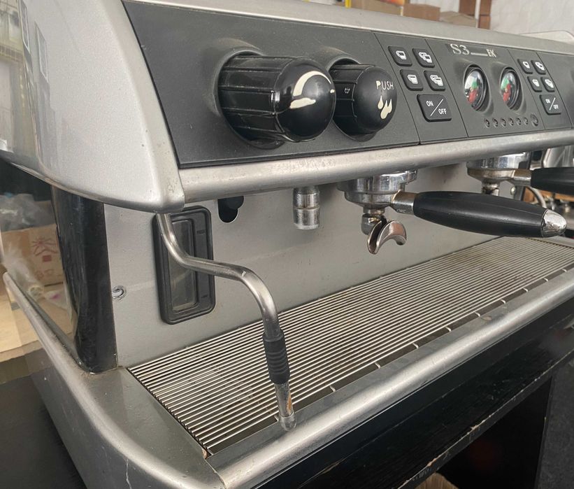 Кофемашина La Spaziale S3. Професійна кавомашина.