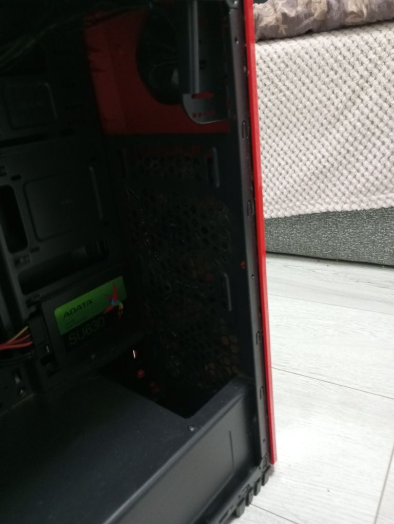 Komputer do gier Gtx 1050Ti , I5 10400F 16Gb Ram