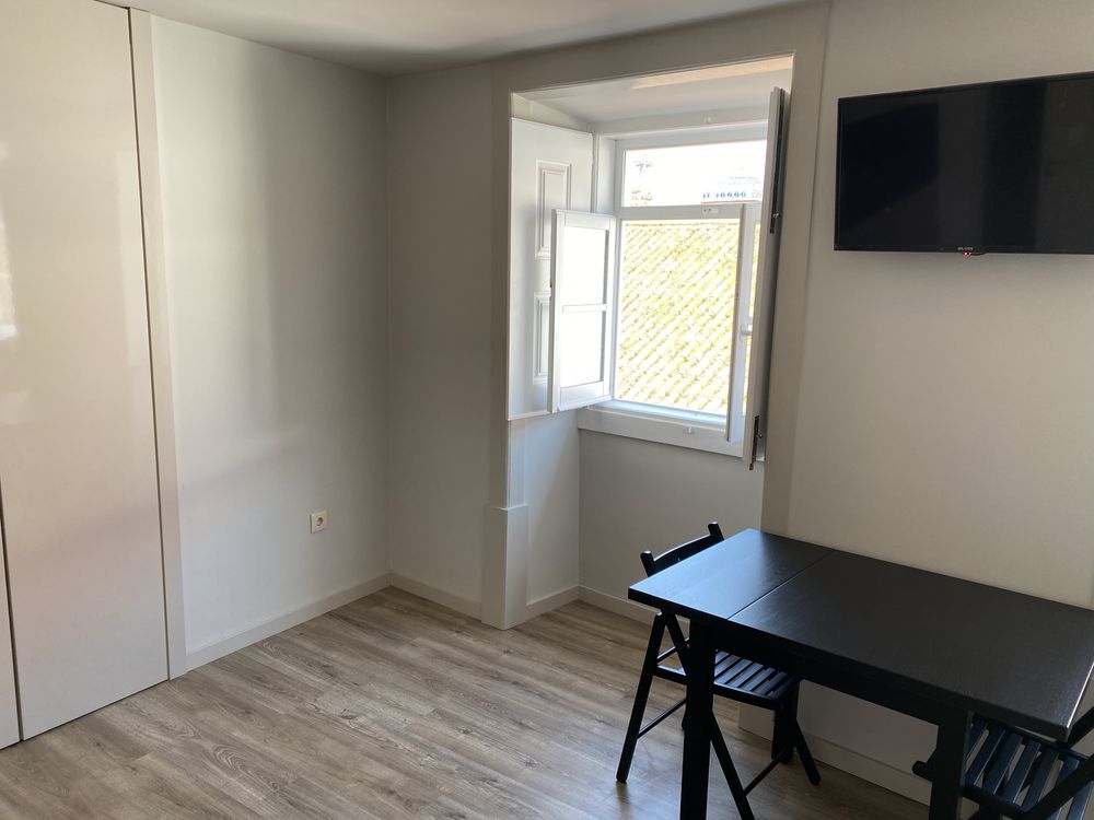 Arrenda-se estudio T0 em Coimbra