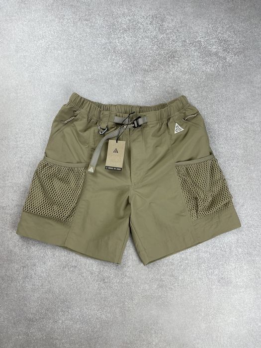 Nike acg snowgrass cargo shorts beige чоловічі шорти оригінал