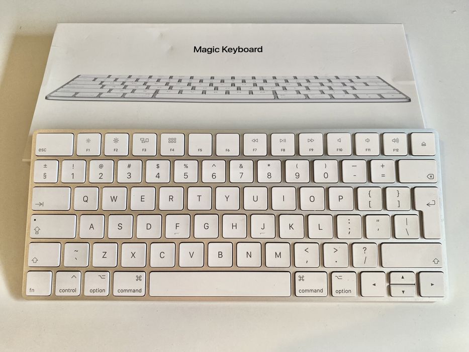 Apple Magic Keyboard 2 - BARDZO DOBRY STAN