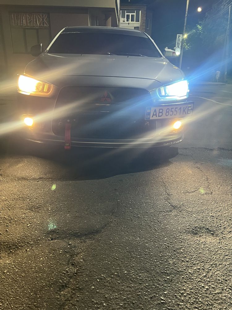 Продам Mitsubishi lancer x 2.0 в идеальном состояниии в обвесе