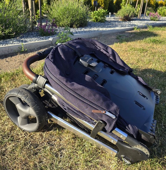 Wózek spacerowy  dziecięcy Mamas and Papas Armadillo Dark Navy